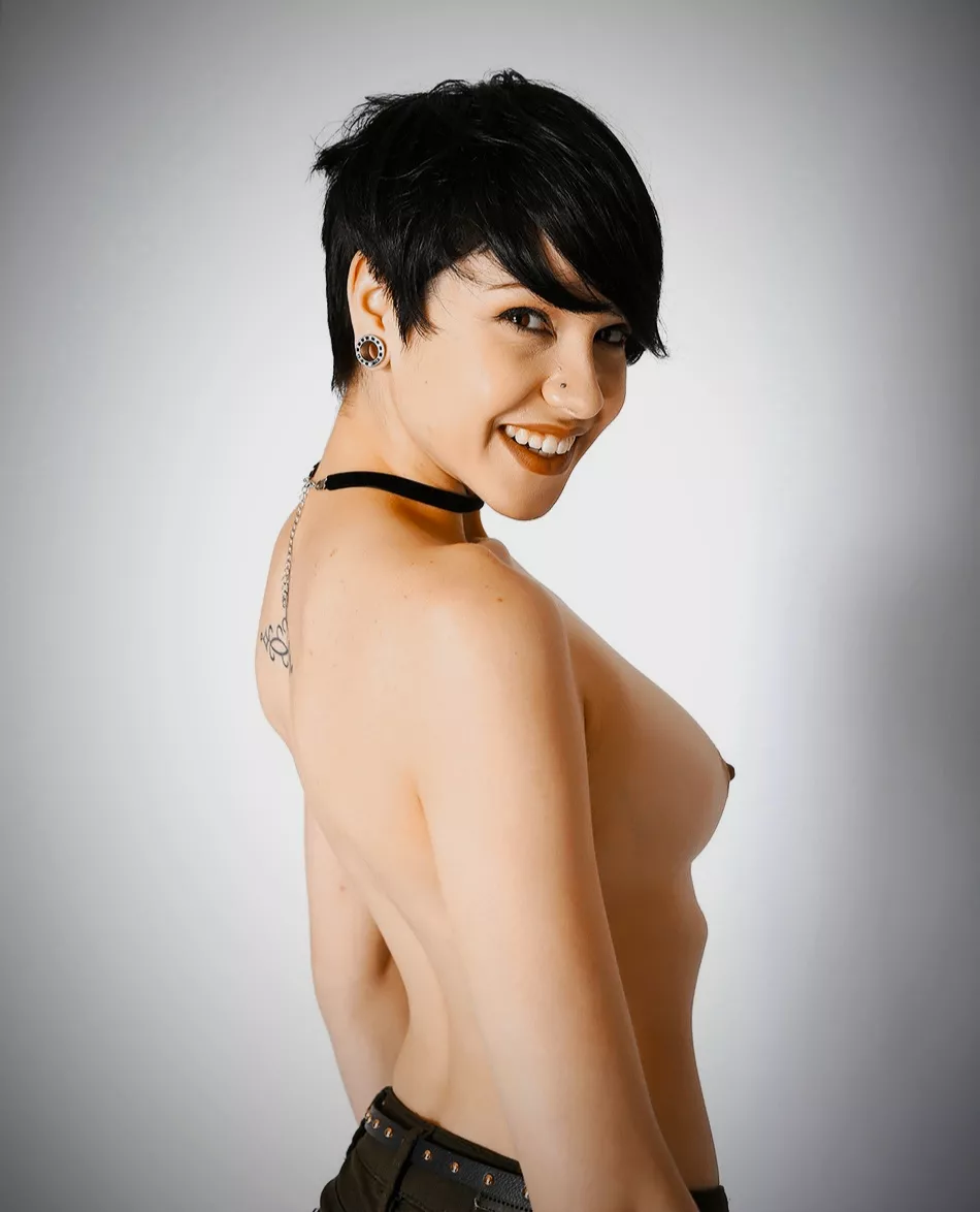 😍 posted by hrn69v