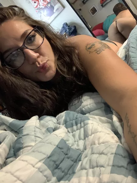 💋🍑💋🍑🤓 by Goldstarhoney