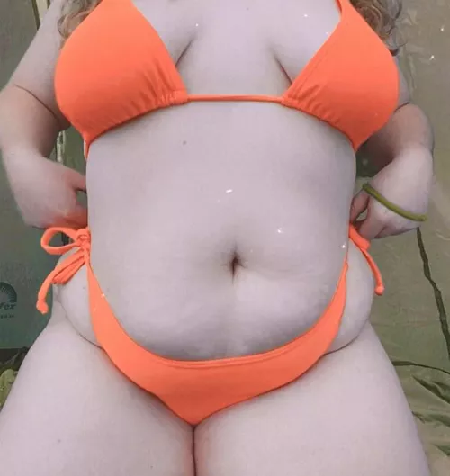 🧡🍊 by lolitasloth