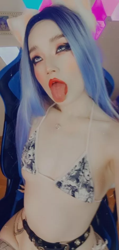 😛😛😛 by annie_may_may