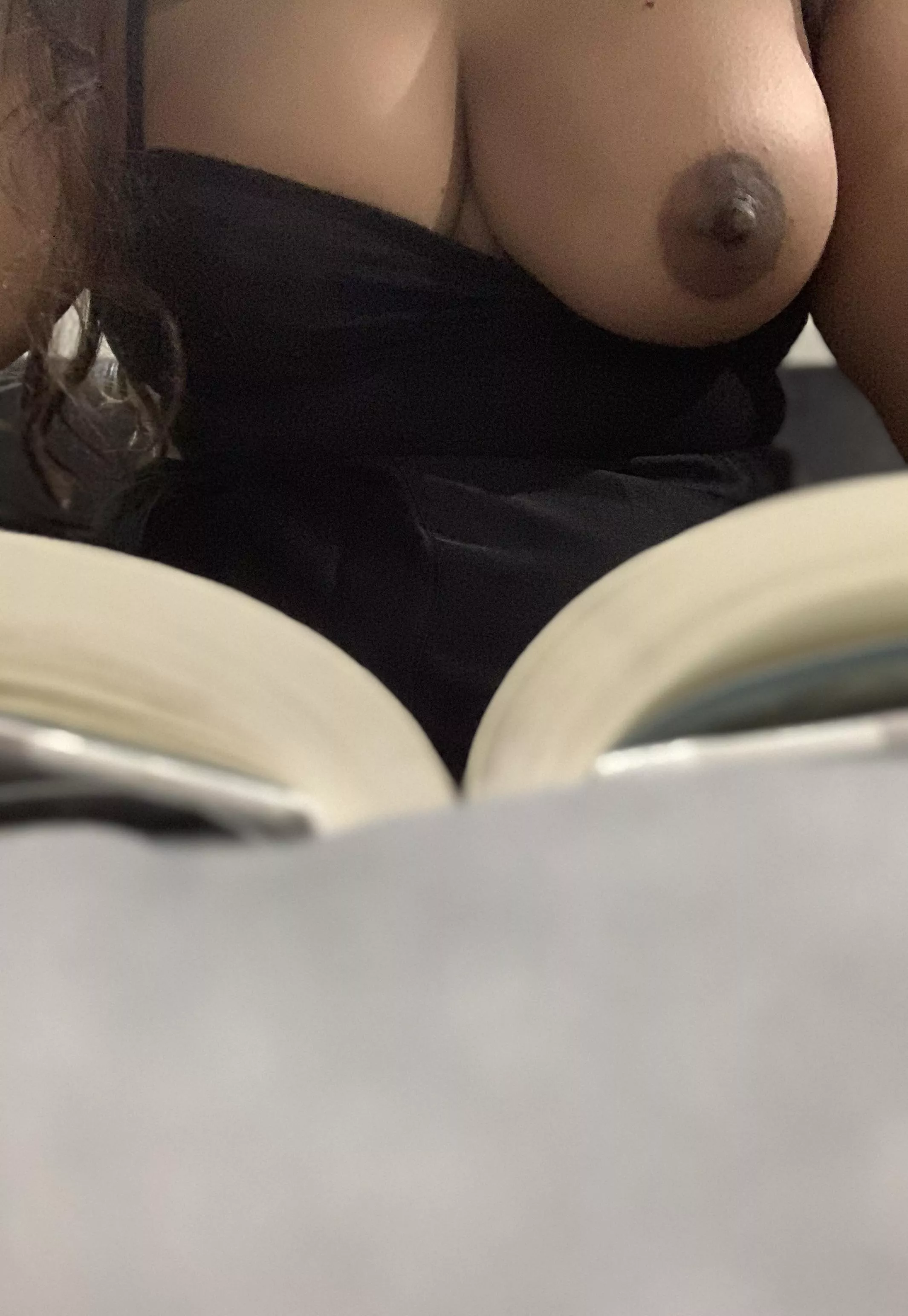 🤓 posted by goldenmilk_