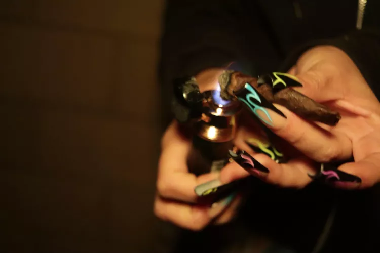 ❤️‍🔥💨🔥 by elciesativa