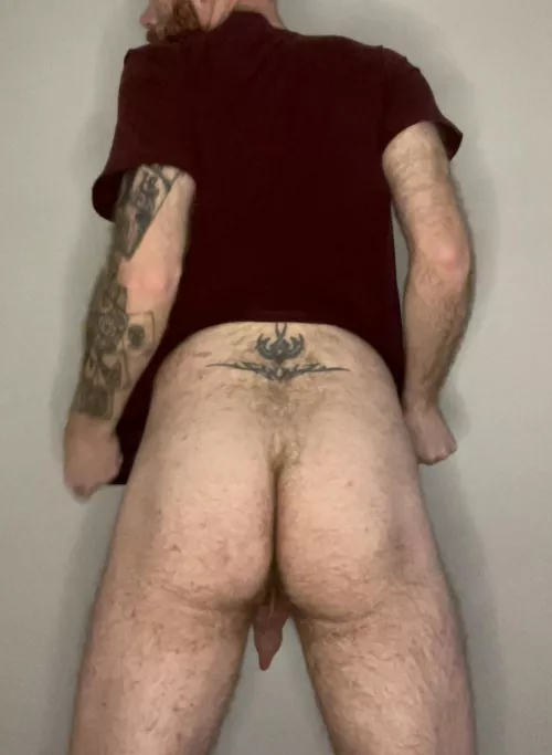 😜🍑😂 by gbrad1983