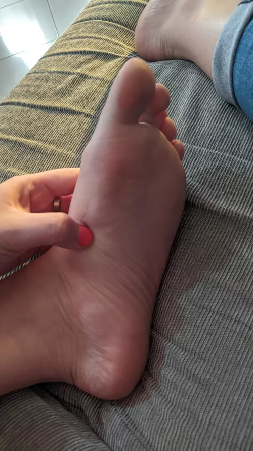 👣👣😈 by kkenndra