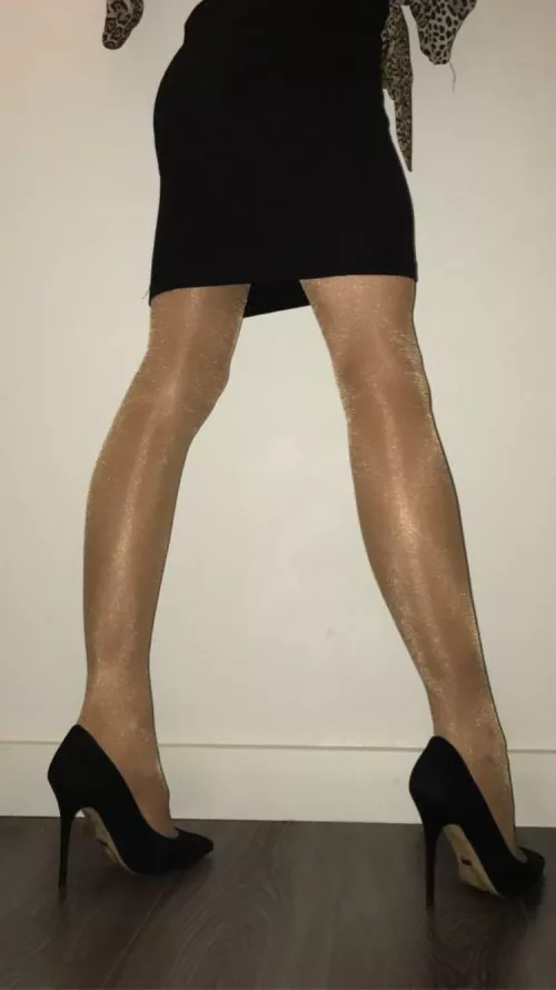 😜😜 by Apprehensive-Lab2983