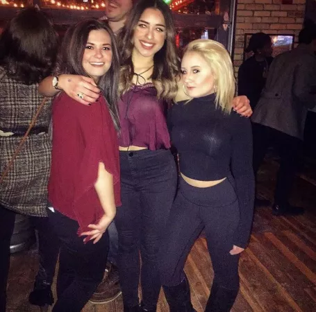 😻 by New-Story-145