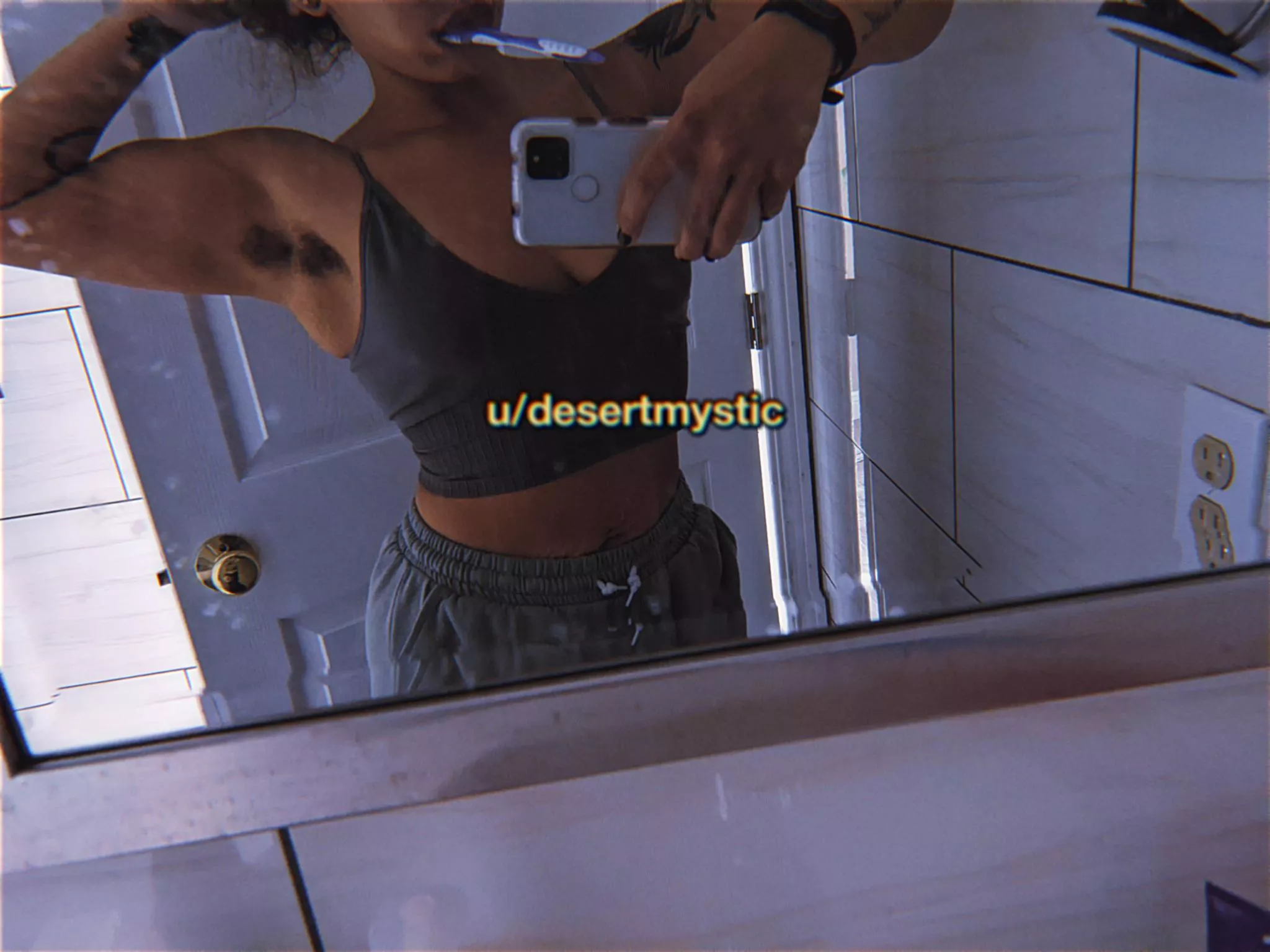 🪥😬 posted by desertmystic1