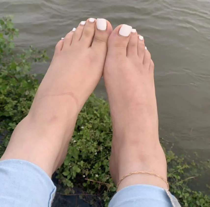 ⚪️ posted by onlymassari