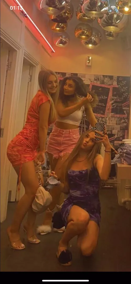 … posted by KIK---humans27654