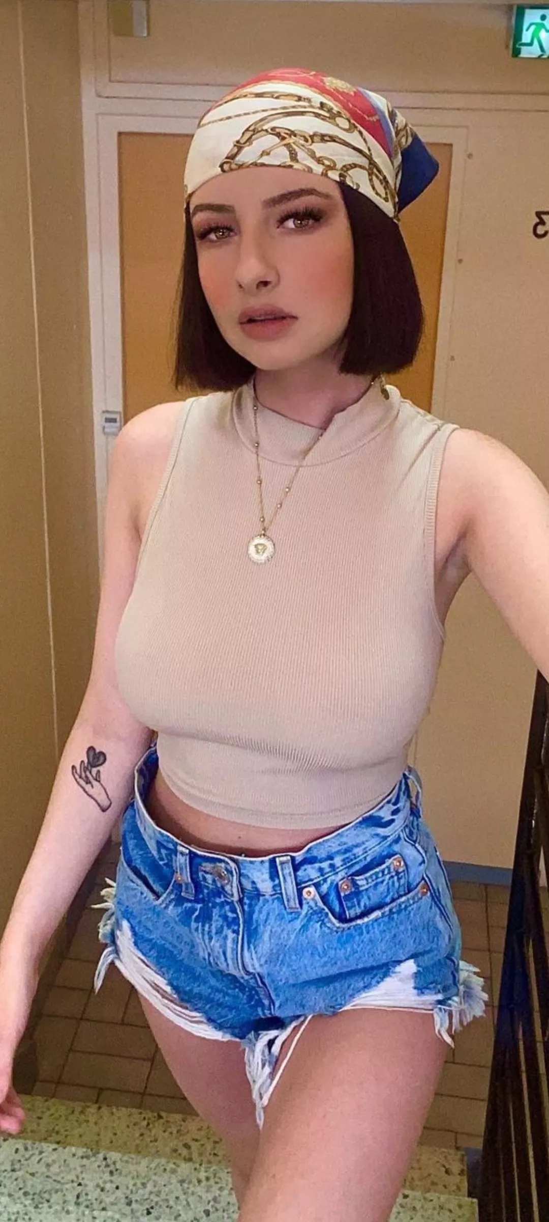 🍒 posted by Mysthic-53