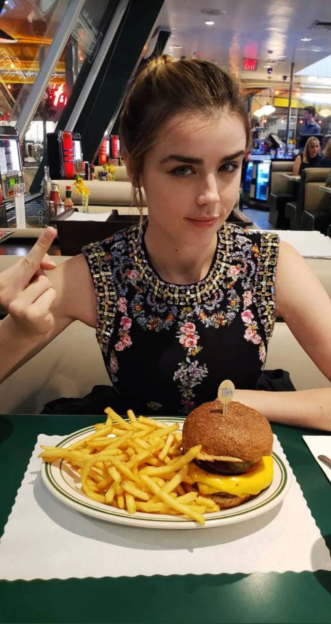 🖕🏻 posted by impulsive303