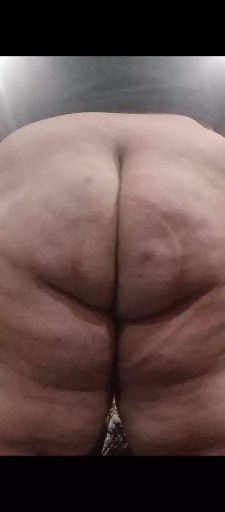 🍑👅💦 by Appropriate_Ad9350