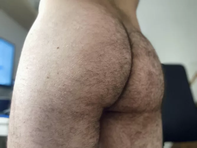 🐻🍑 by hairytale30
