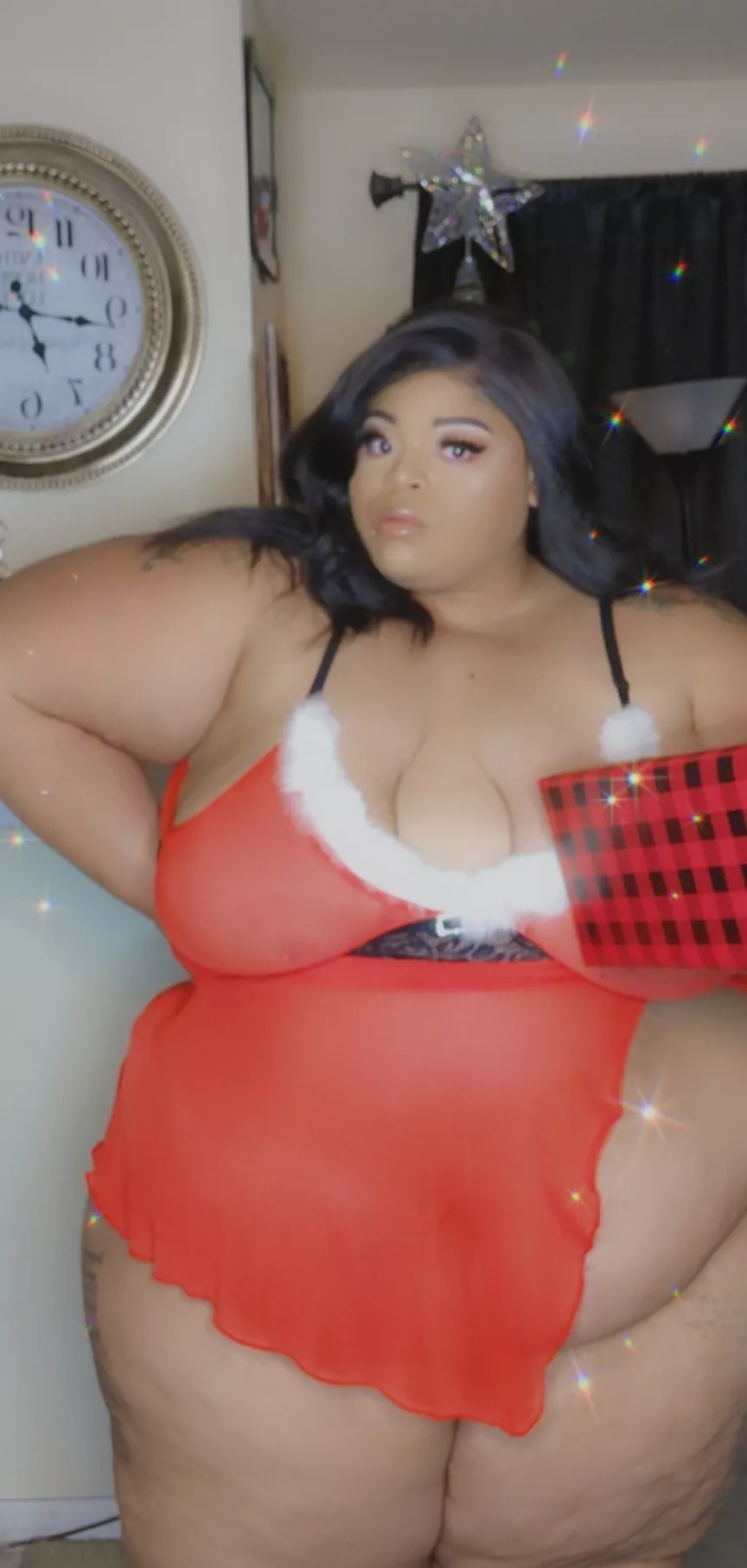 😘😘😘😘 posted by Sunflowerfatty92