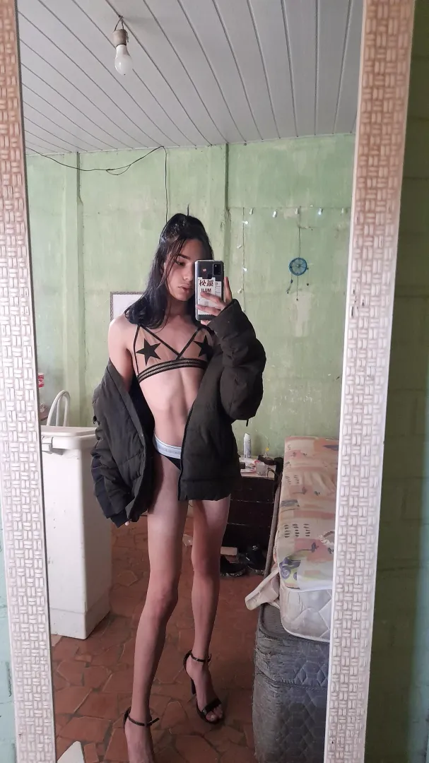 🌟🌟 posted by AngelTrap117