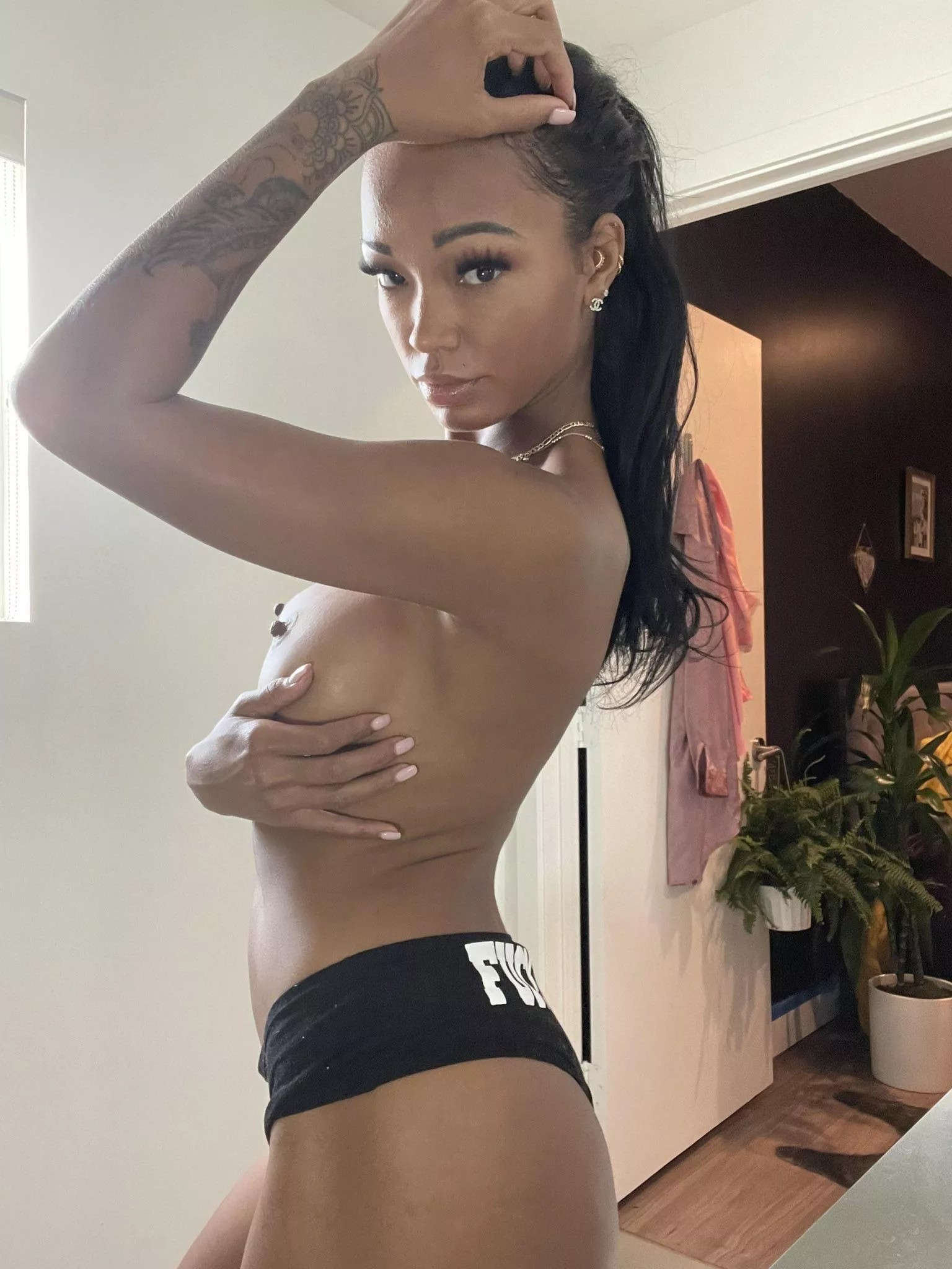 😍 posted by dantesparta15