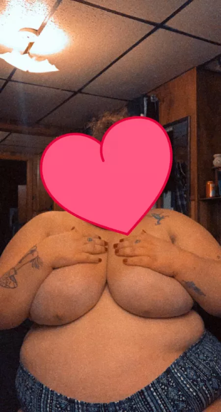 🥰🥰🥰🥰 by Flowerfloydd