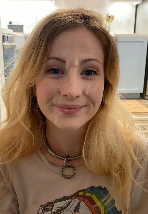 😳 by its_okay_to_decay