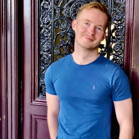 👋🏻👨🏼 by psychicleo