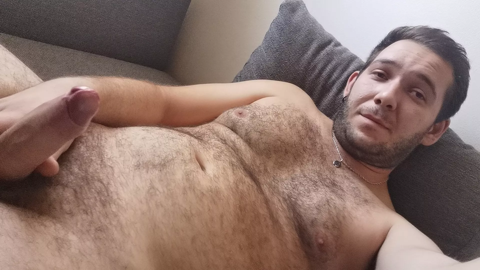 😁 posted by Defiant_Chipmunk_596