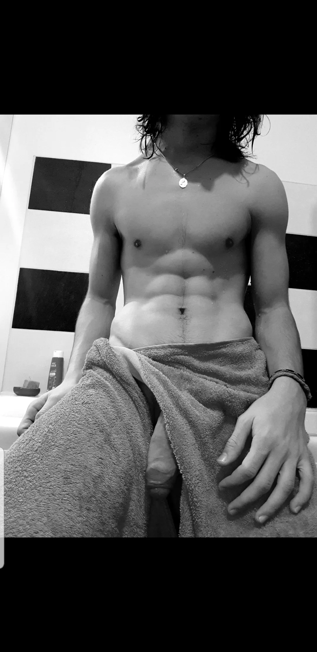 ❤😏 posted by Akinathorfr