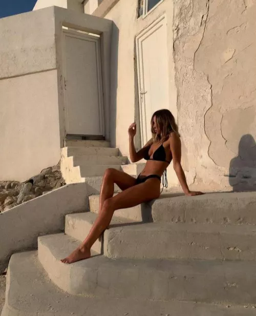 😍😍 by Brilliant-Kick6620