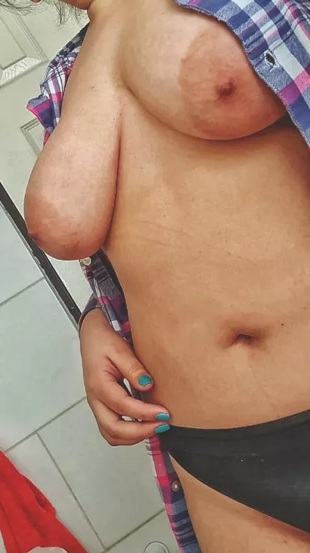 🤭 by Sensitive_Extreme756