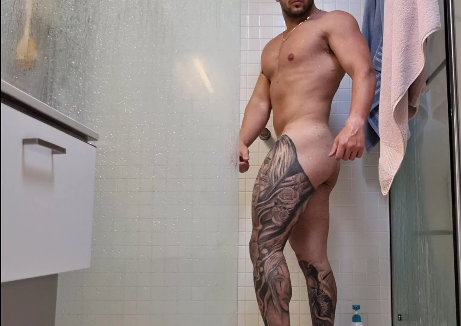 😈 posted by YSLVBB