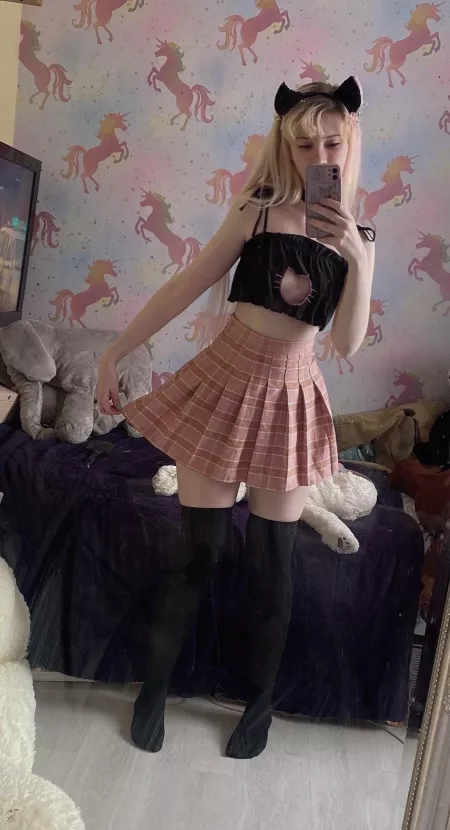 (✿◠‿◠) by littlepepperpeach