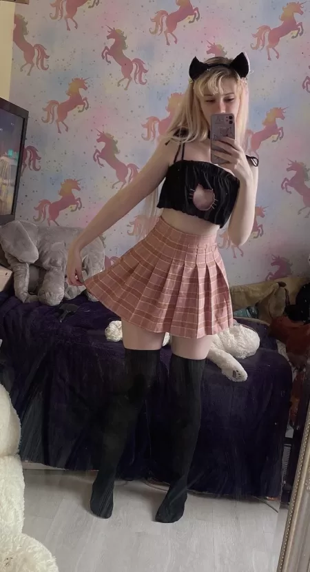 (✿◠‿◠) by littlepepperpeach