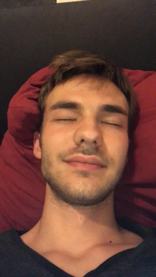 ✌🏻 by labratits