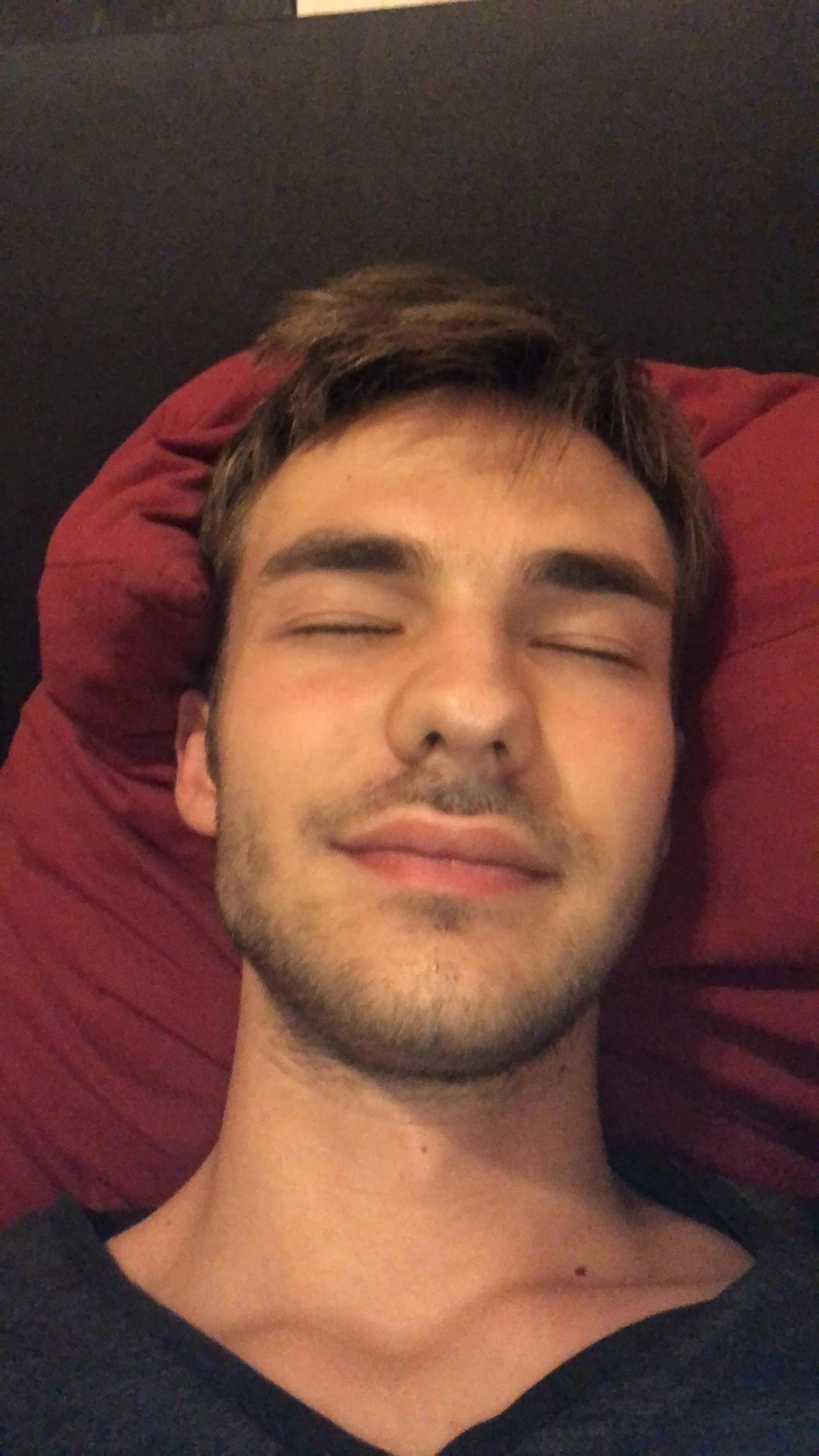 ✌🏻 posted by labratits