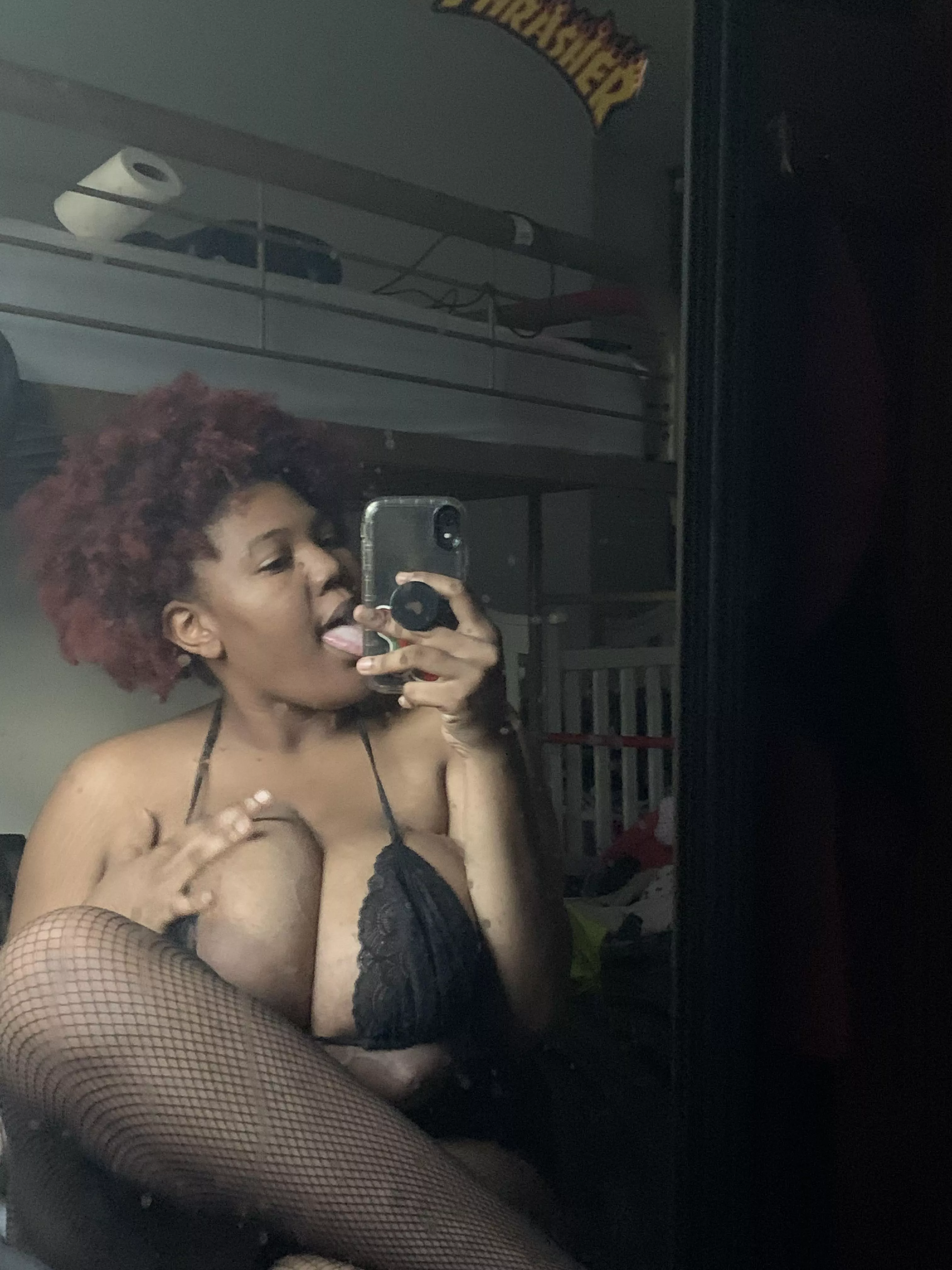 😈 posted by auntum-rozaye-backup