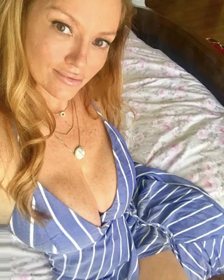 😍🔥 by [deleted]