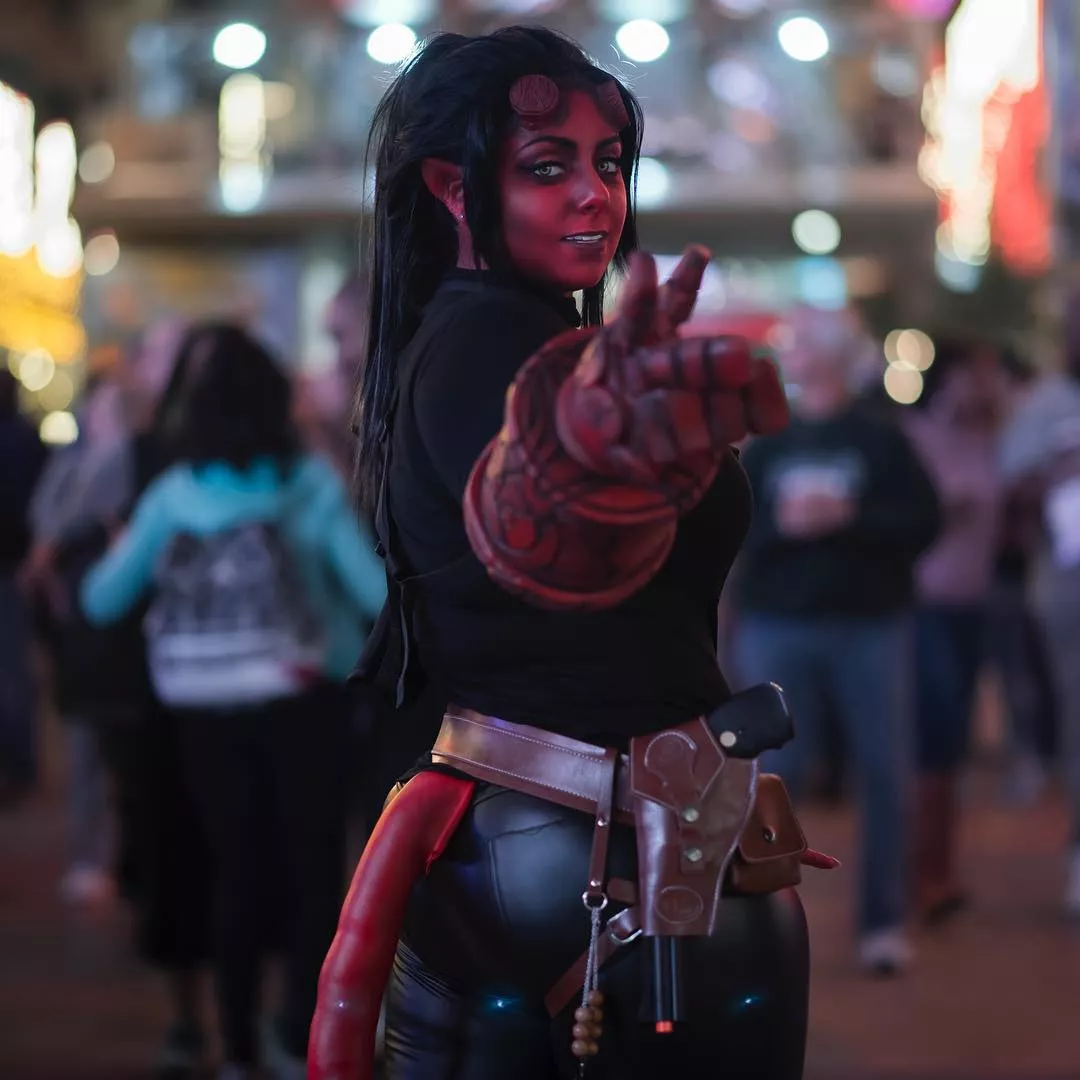 🌚 posted by kistengeist