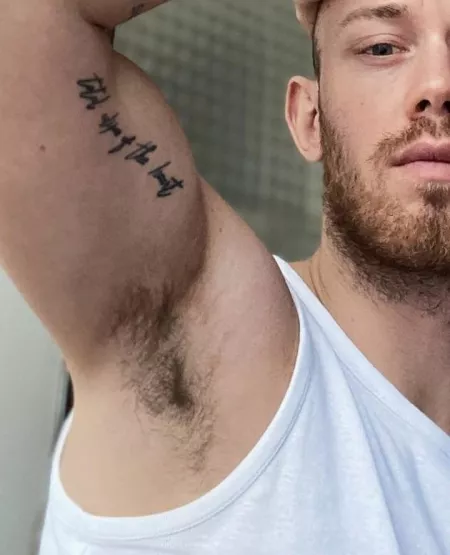 😇 by peachfromserbia