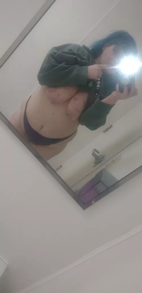 😉😉🤤🤤 by UsefulMiddle