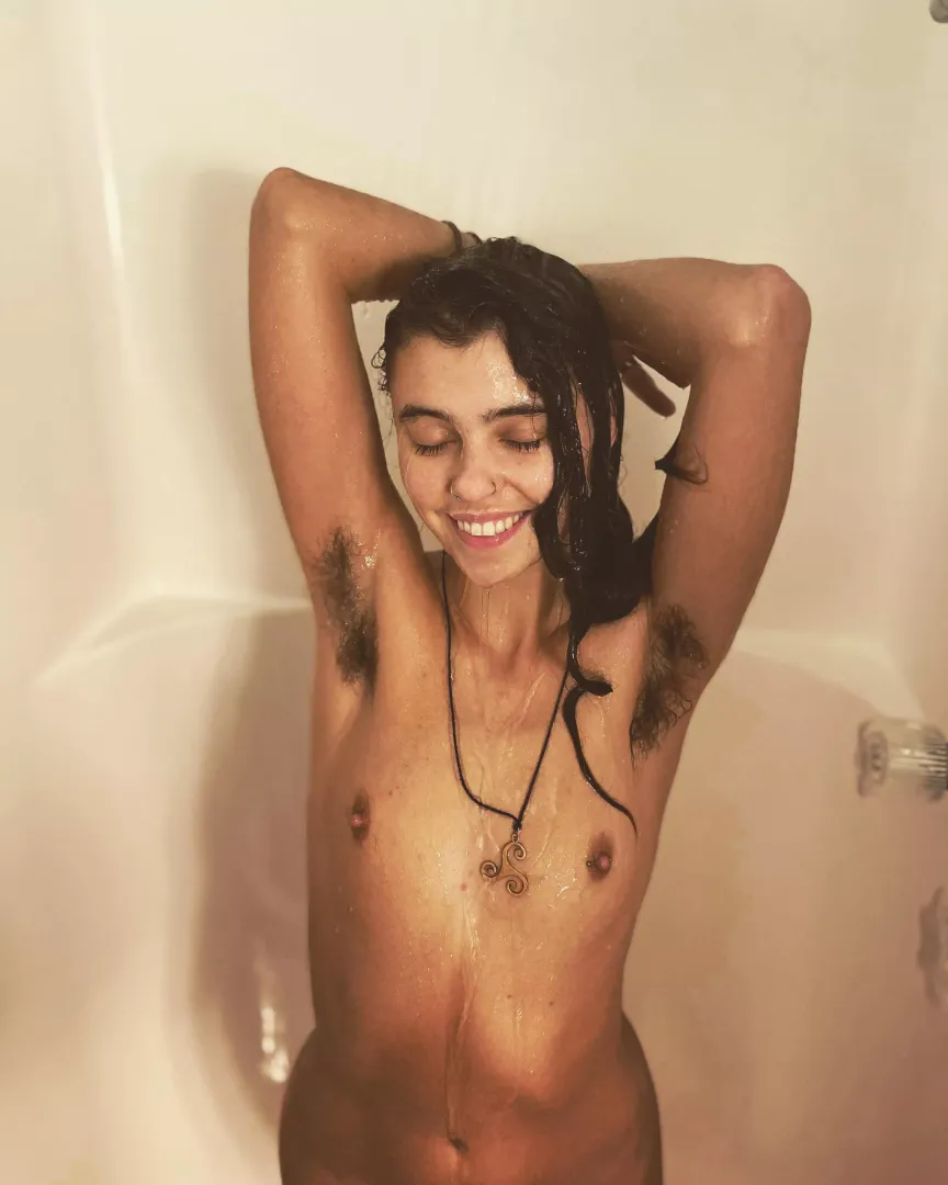 💧✨ posted by lolasrosebud