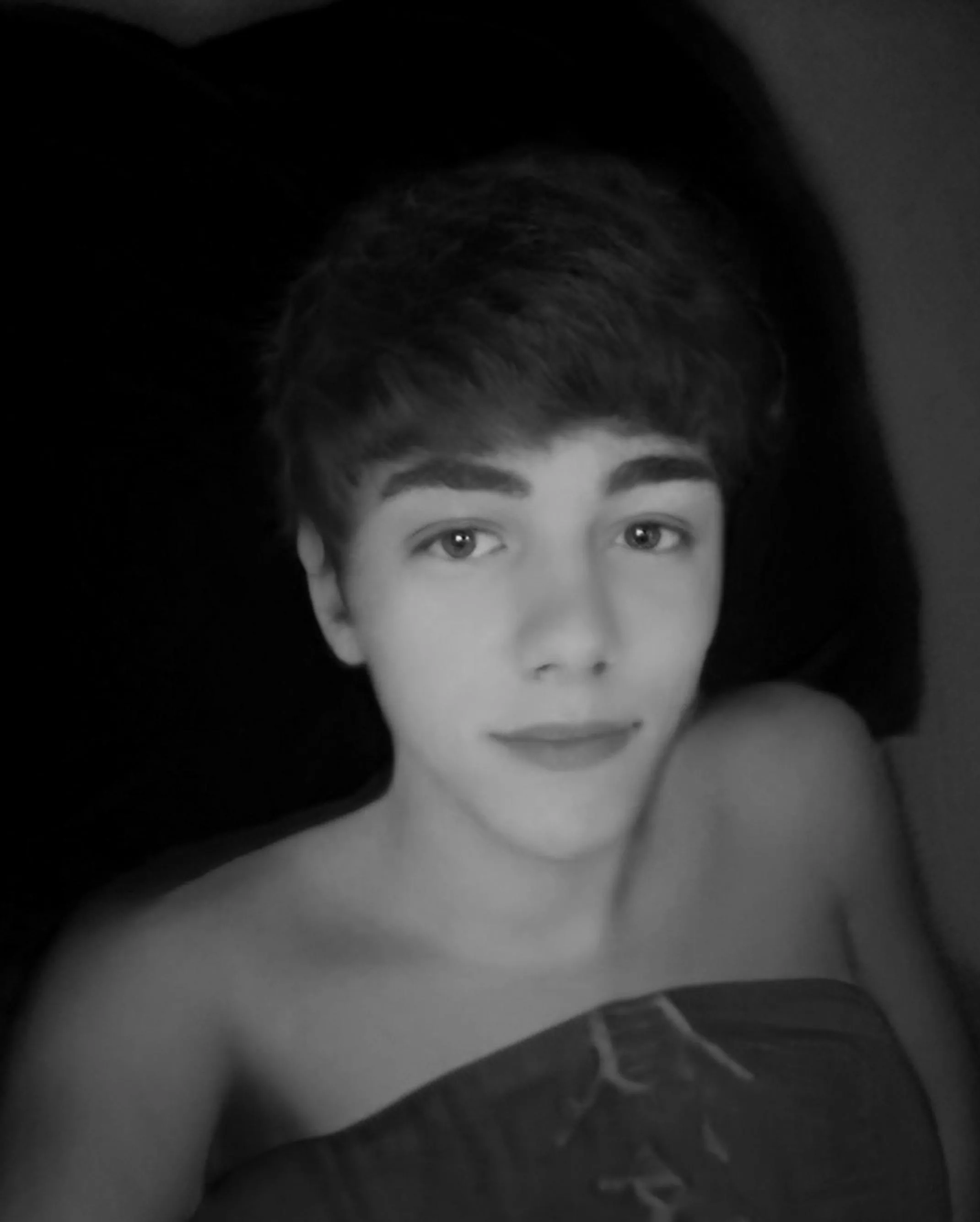 😴 posted by Ok_Seaweed_9106