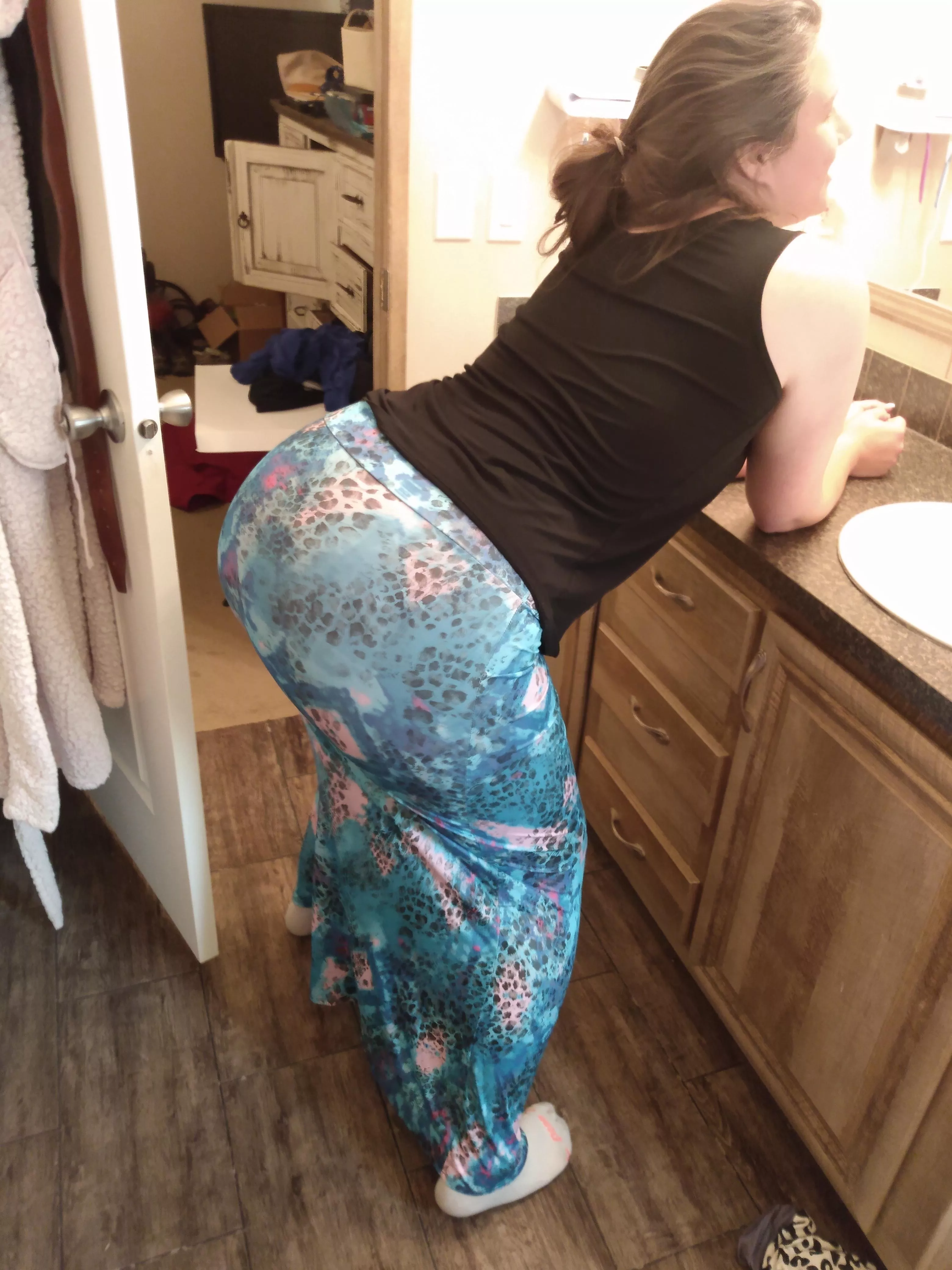 🧱💩🏠 posted by spicychillcpl