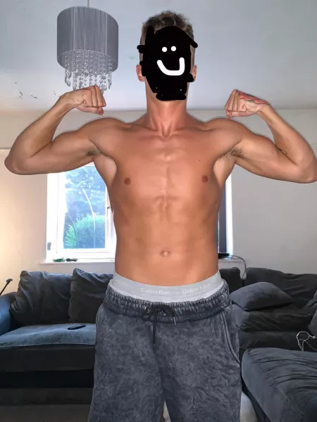 🙂💪 by Lc0ldheart