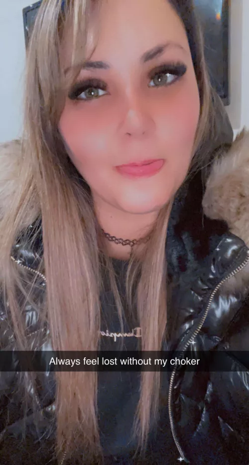 👉🏽👈🏽 by babieeofmischief