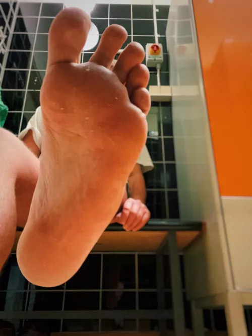 🦶🏼 by Accomplished_Onion_2