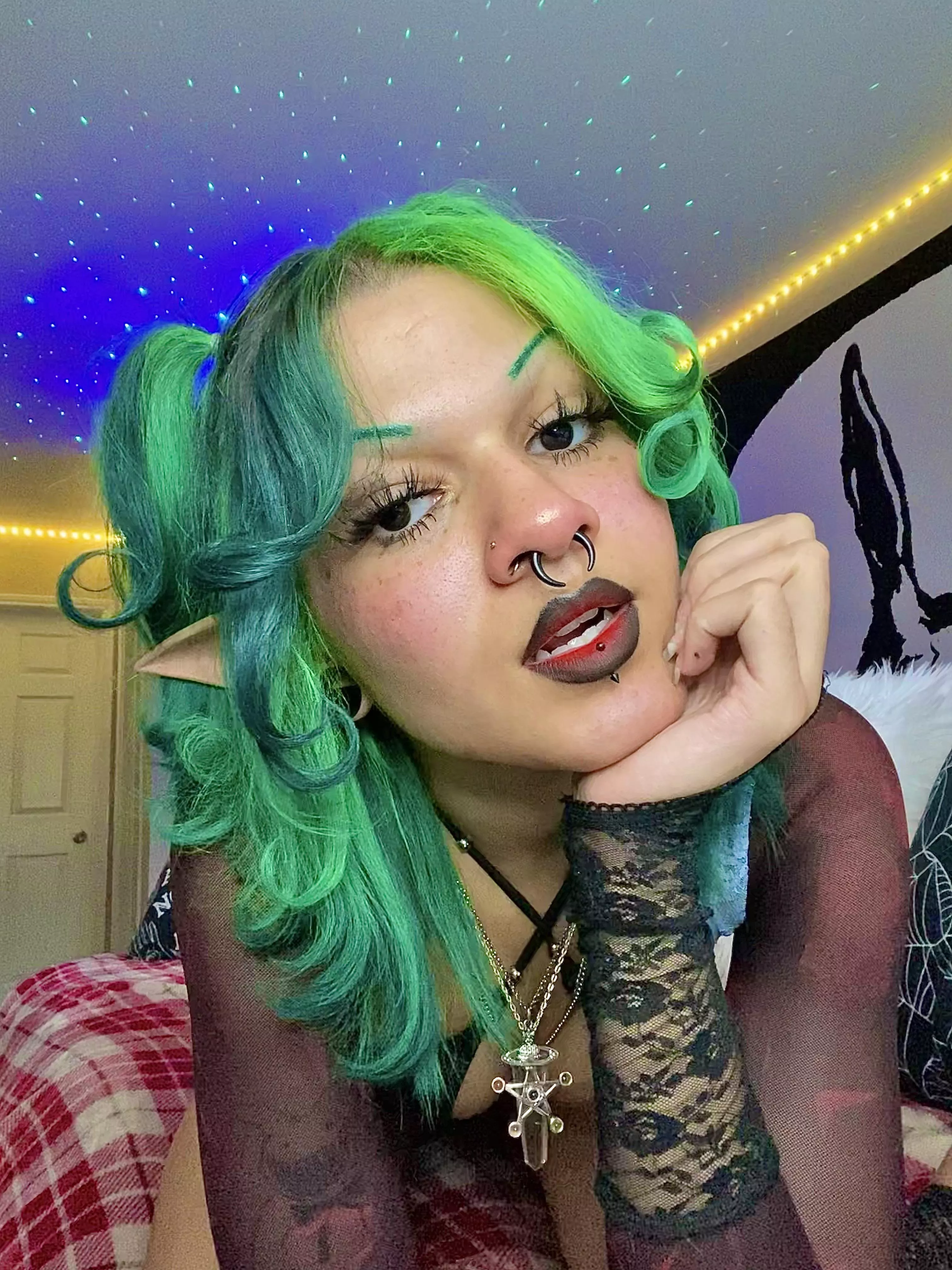 🧚🏼💕 posted by vivirage