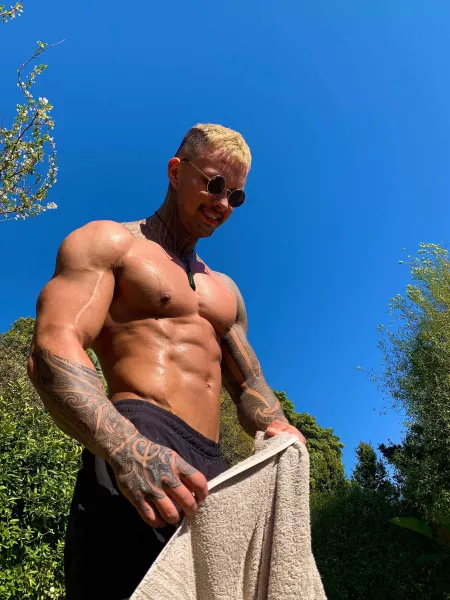 💪🏽 by Obvious-Specific-260