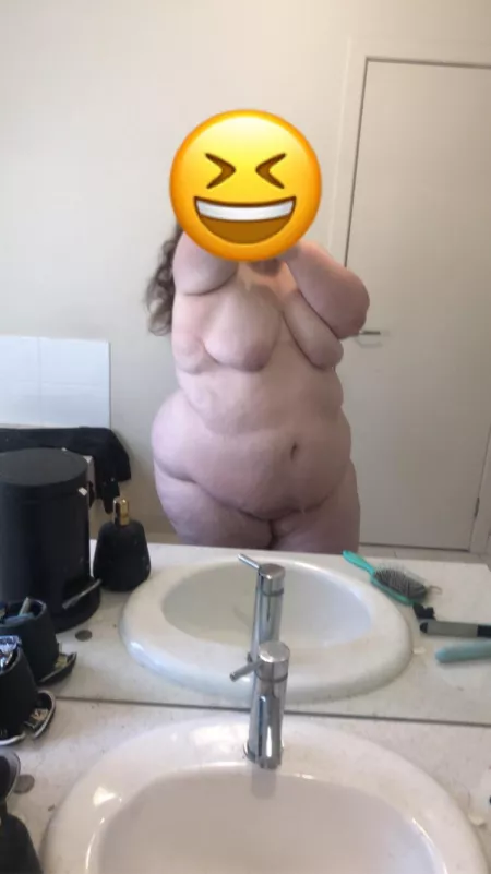 🙂 by maddie199901