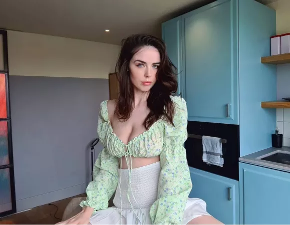 💚💙 by hogeybear92