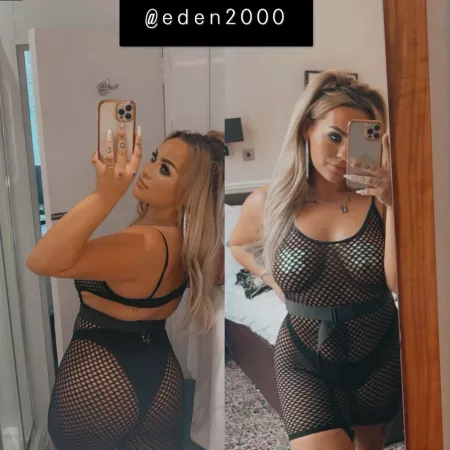 ✌️ by eden221100