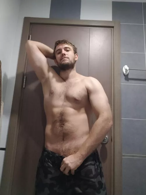 😁 by BenUKfriendly