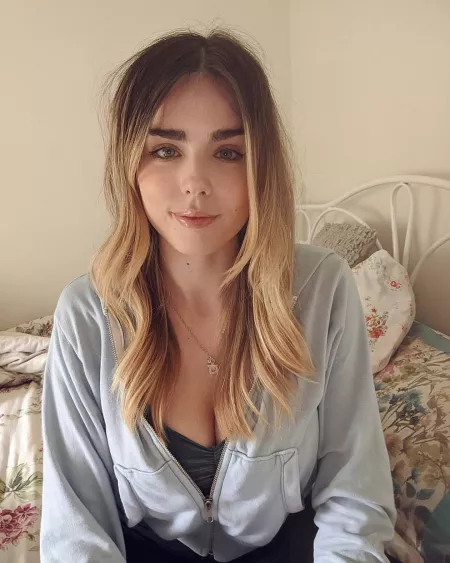 😊 by impulsive303